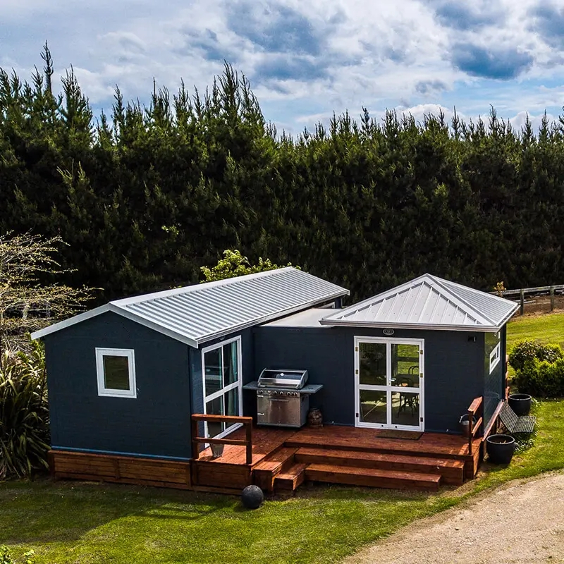 熱銷新款綠色新設計預製金屬小別墅